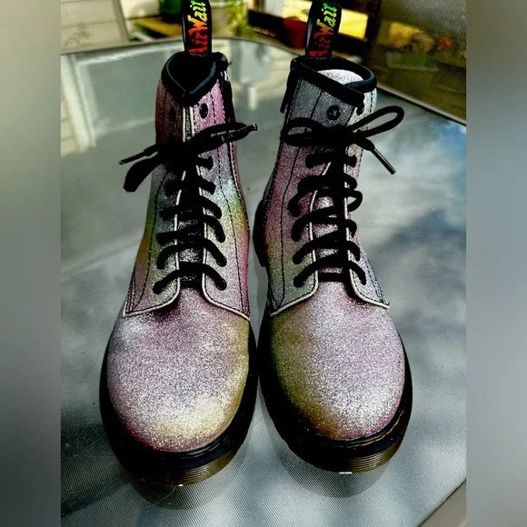 Junior Girls rainbow Glitter Doc Dr. Air Wair Martens - Picture 1 of 5